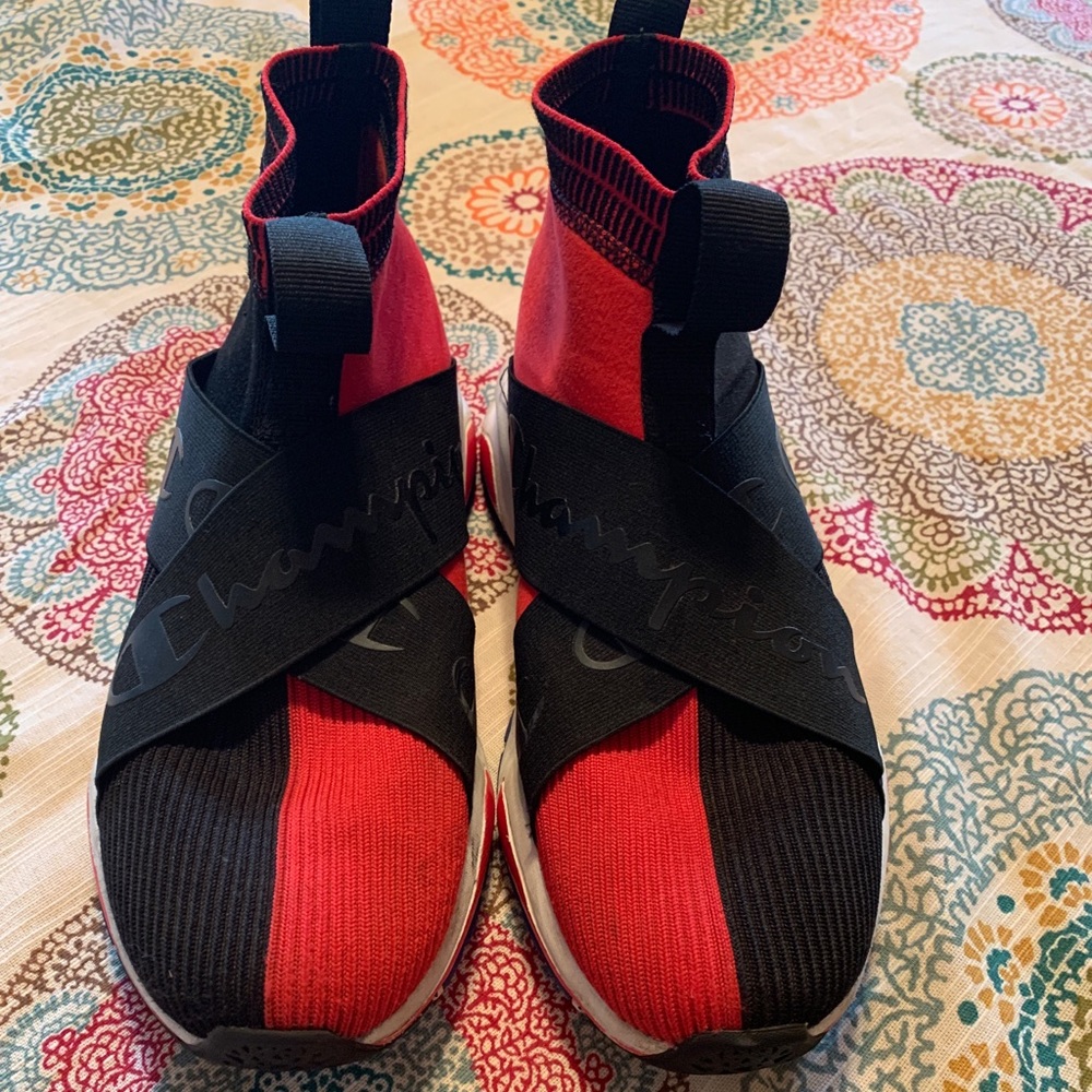 Champion Rally Pro Crossover size 7/9women